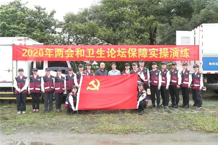 經過演練的疾控人員對守住“兩會”防線充滿信心.jpg
